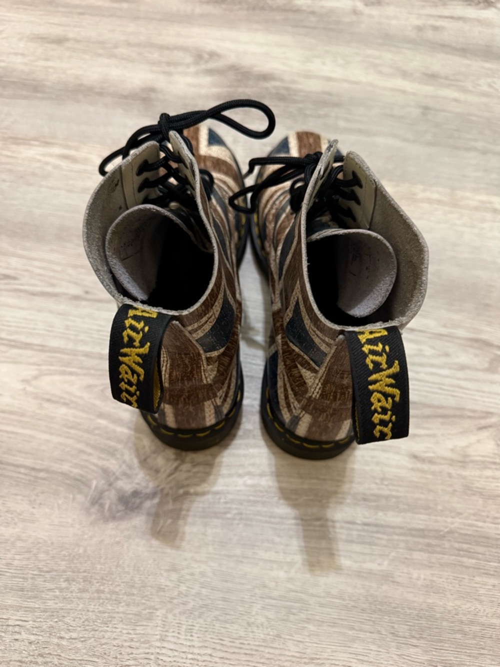 Dr. Martens 1460 Pascal Union Jack Boots USW 9 - Picture 4 of 7